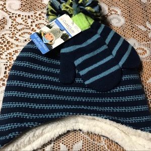 Toddler hat & glove set